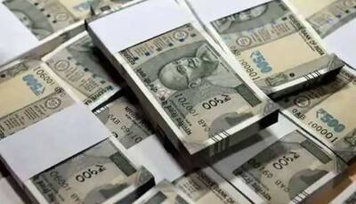 Rupee hits new record low against US dollar