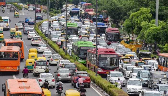 Delhi traffic update: Police advises commuters to avoid THESE routes - Check details here