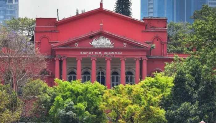 Love is 'blind and stronger' than love of parents and society: Karnataka HC 
