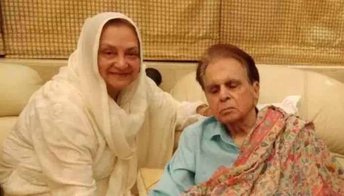 Saira Banu breaks down at event, says 'Kohinoor' Dilip Kumar should get Bharat Ratna