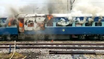 Agneepath scheme protests: Students vandalise, set train ablaze in Bihar- WATCH