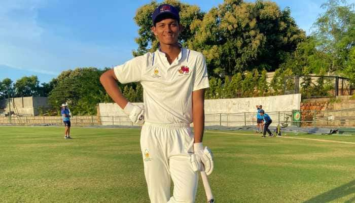 Ranji Trophy 2022 semifinal Yashasvi Jaiswal scores century in both innings after Prithvi Shaw trolls him with Avengers meme Cricket News Zee News