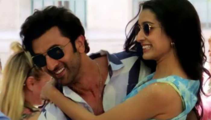 Shraddha Kapoor blushes as Ranbir Kapoor lifts her in his arms in new BTS pic - Check out!