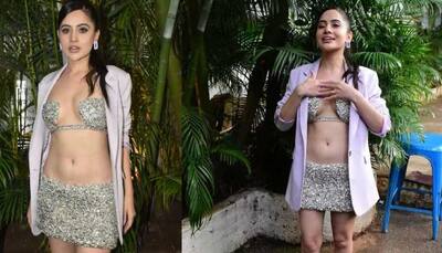 Urfi Javed wears a foil paper bralette with mini skirt, internet loses calm - Watch