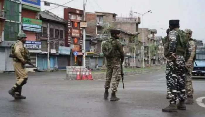 Jammu and Kashmir: Bullet-riddled body of sub inspector found in Pampore area of Pulwama