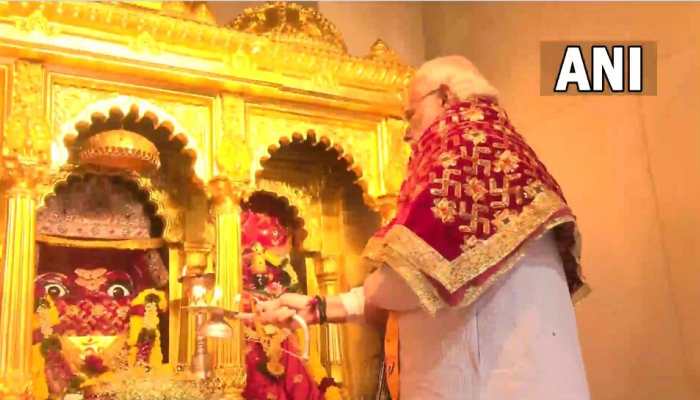 PM Modi inaugurates Kalika Mata temple in Gujarat&#039;s Pavagadh