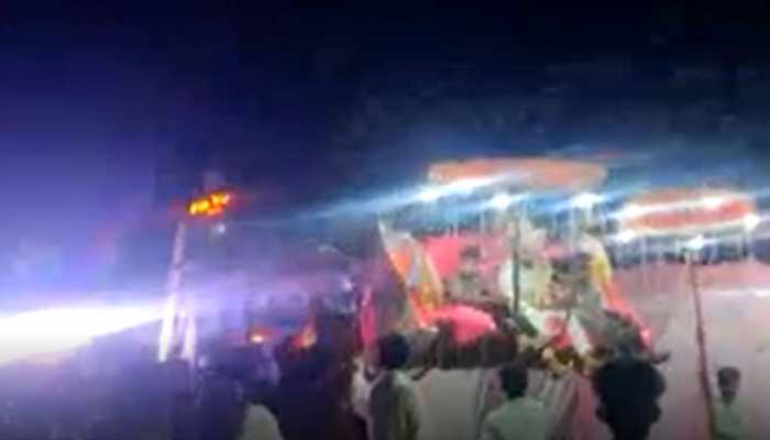 Groom uses bulldozer to reach wedding venue in MP&#039;s Betul, video goes viral