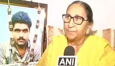 Dalbir Kaur, sister of Sarabjit Singh who was sentenced to death for spying by Pakistan, dies
