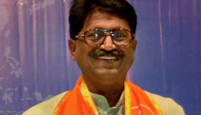 Shiv Sena to take legal help amid Maharashtra political crisis