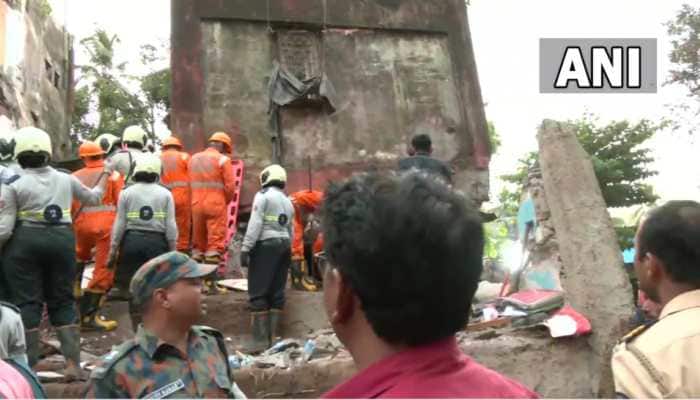 One dead, 11 injured as four-storey building collapses in Mumbai