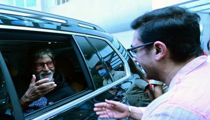 Amitabh Bachchan calls Aamir Khan a 'legendary friend', read on