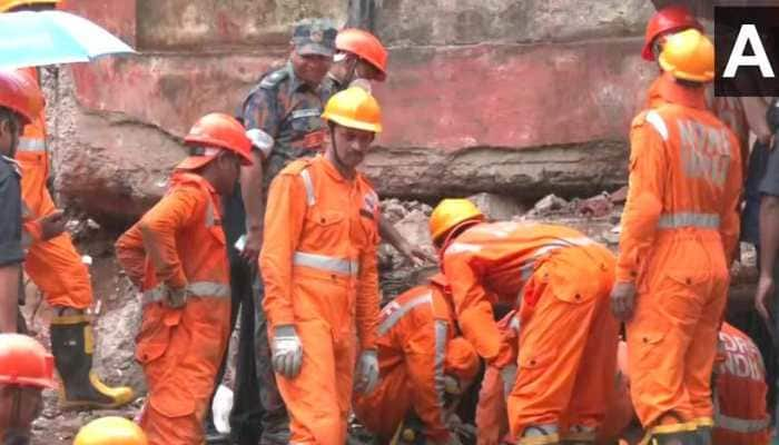 Mumbai&#039;s Kurla building collapse claims 19 lives, FIR registered landlords 