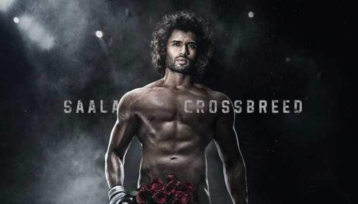 Vijay Deverakonda&#039;s shirtless Liger poster goes viral, netizens trend &#039;sexiest poster ever&#039; !