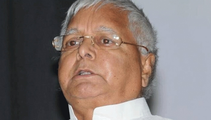 RJD chief Lalu Yadav falls from stairs, fractures shoulder