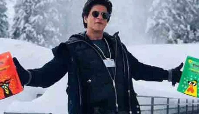 Shah Rukh Khan's latest 'timeless classic' photo breaks the internet, fans scream 'Aa raha hai Pathaan'