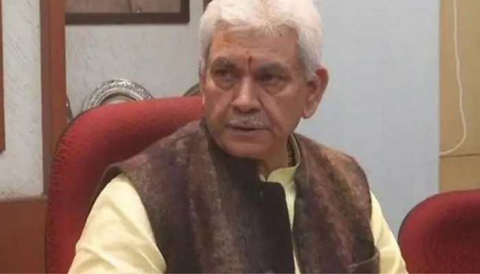 Ahead of Eid, Jammu and Kashmir LG Manoj Sinha visits Dargah Hazratbal, checks arrangements 