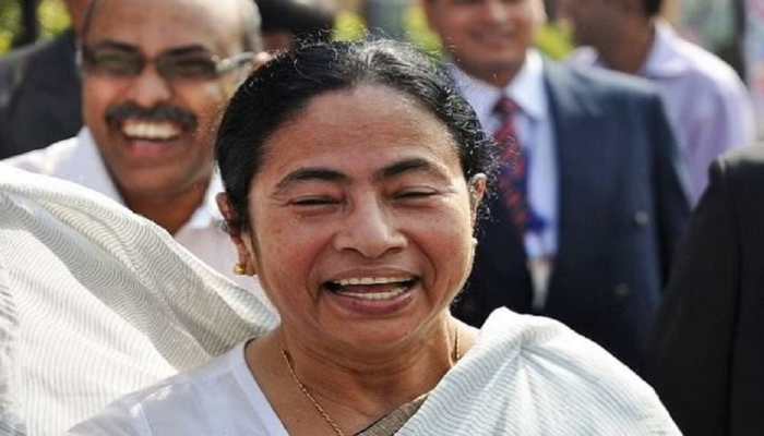 'Don't lend HOUSEWIFE to anyone, If GIVEN...', Mamata Banerjee's 'TWISTED' remark stirs BIG controversy
