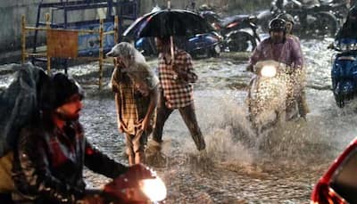 Weather update: Moderate rain in Mumbai, cloudy skies in Delhi - IMD predicts rain in THESE cities for next 4 days