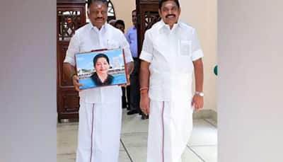 OPS Vs EPS:  Setback for Panneerselvam, Madras HC gives nod for today's crucial AIADMK meeting
