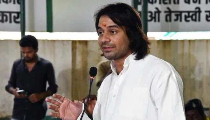 Tej Pratap Yadav stopped from circumambulating 'Govardhan Parvat' in Mathura, Lalu's son attacks Yogi government