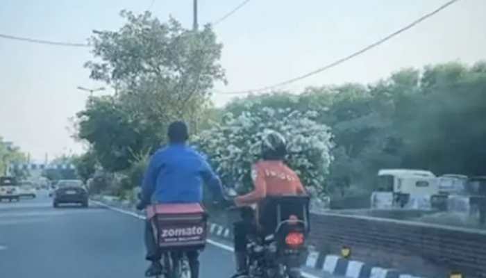 Swiggy- Zomato DOSTANA amidst scorching heat wins heart on internet – Watch video