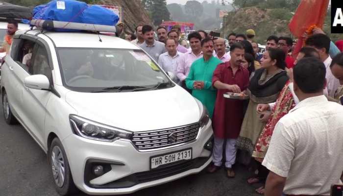 Amarnath Yatra: Over 2 lakh pilgrims pay obeisance at holy cave in 20 days