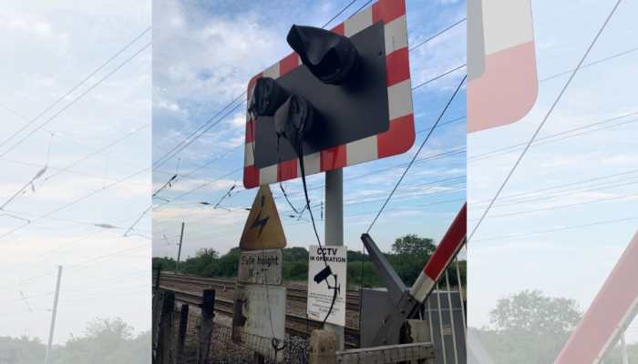 Train signal melts as intense heatwave roasts UK, see pic