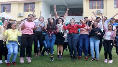 CBSE 12th Result 2022: Girls outshine boys, check pass percentage, toppers' list and more HERE cbseresults.nic.in