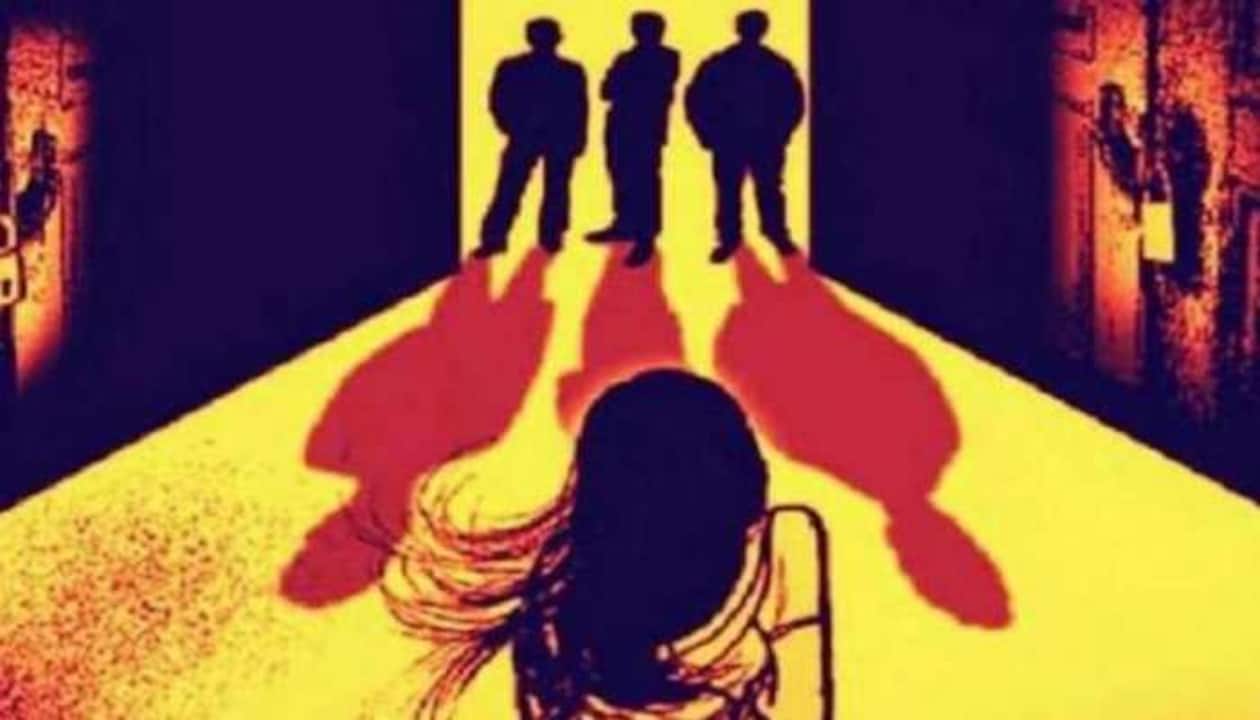 Shocking: Woman gangraped at New Delhi railway station, four employees  arrested | India News | Zee News