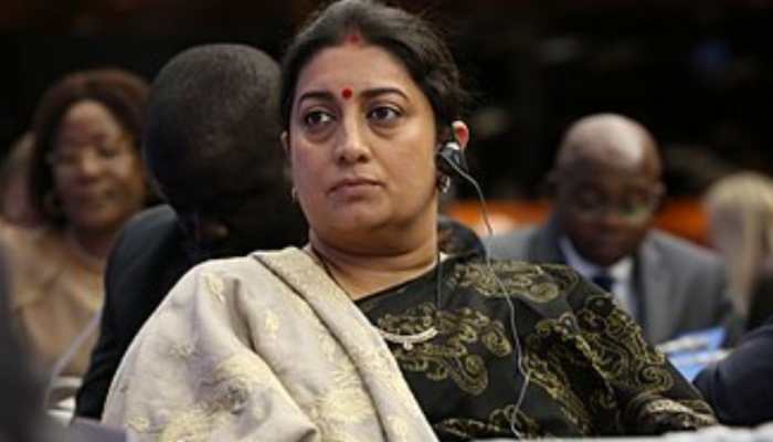 Smriti Irani&#039;s daughter running &#039;illegal&#039; bar in Goa, PM Narendra Modi should sack her: Congress