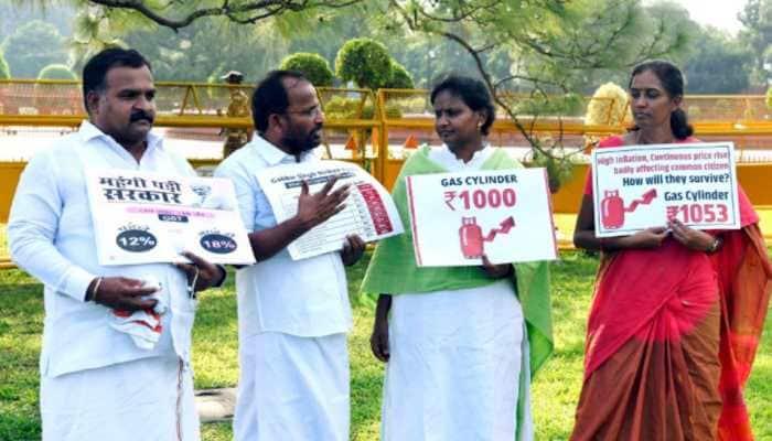 BIG jolt for Congress! 4 MPs suspended from Lok Sabha for entire Monsoon session for THIS reason