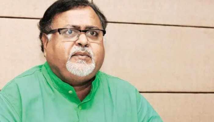 West Bengal SSC scam: Partha Chatterjee had &#039;luxurious&#039;, air-conditioned flat ONLY for his 4 dogs