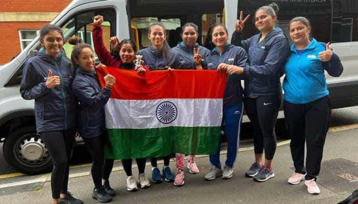 Tokyo Olympics silver medallist Mirabai Chanu (second from left) gets ready for weightlifting event at Commonwealth Games 2022 in Birmingham. (Source: Twitter)