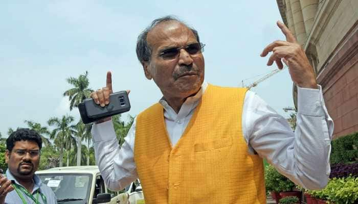 &#039;Main ANATH Nahi Hun, Sonia Gandhi is my...&#039;, Adhir Ranjan Chowdhury &#039;PLAYS&#039; emotional card amid &#039;RASHTRAPATNI&#039; Row