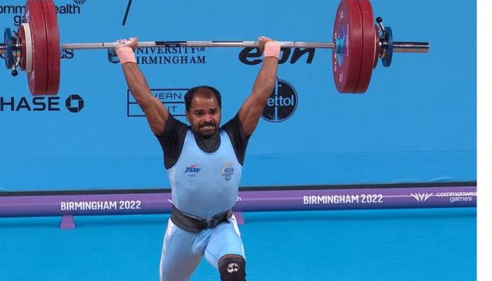 Gururaja Poojary, who inspired Sanket Sargar to silver medal, is a Air Force officer - Know more here