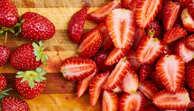 Strawberries may help fight Alzheimer's: Study