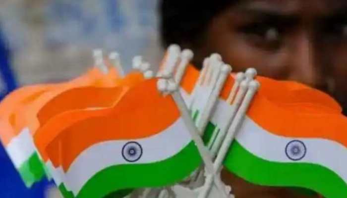 ‘Swatantra Bharatha Vajrotsavalu’: Telangana government to distribute 1 crore national flags to mark Azadi Ka Amrit Mahotsav