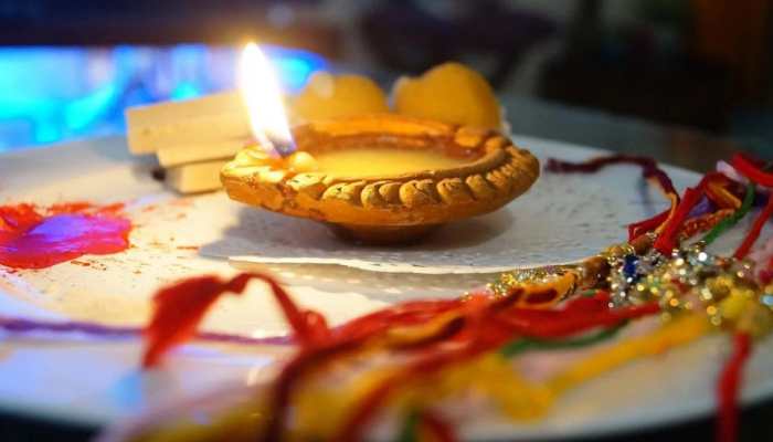 Raksha Bandhan 2022 on August 11 or 12? Know CONFIRMED date and auspicious time