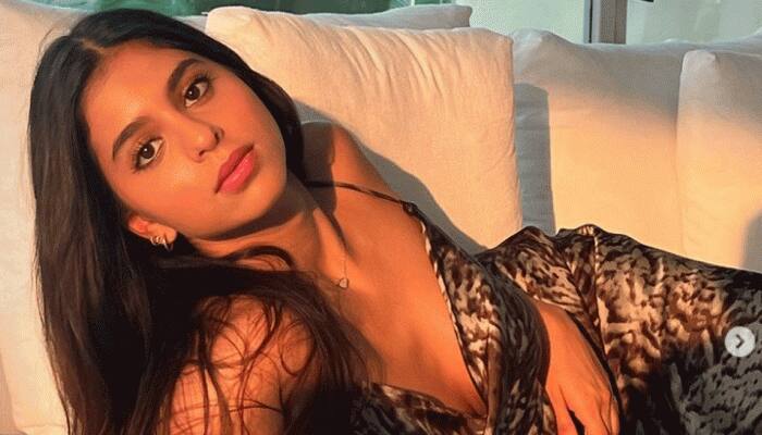 Shah Rukh Khan-Gauri Khan&#039;s daughter Suhana Khan takes internet into tizzy with her HOT mirror selfie, see PIC