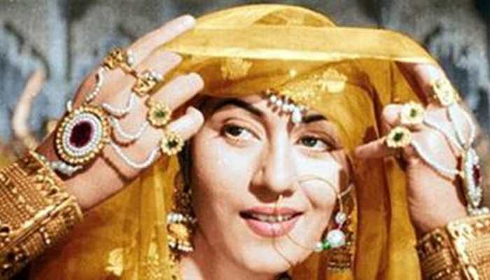 Late actress Madhubala&#039;s sister to sue makers producing biopic on Mughal-E-Azam star&#039;s life