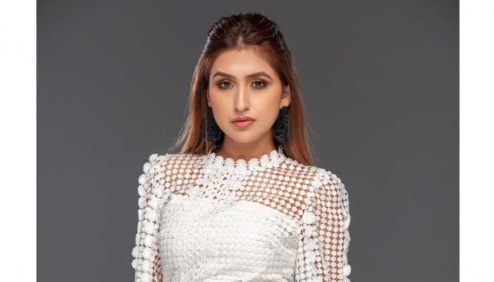 Juhi Vyas's excellent skills are causing waves in the glamour world Juhi Vyas's excellent skills are causing waves in the glamour world