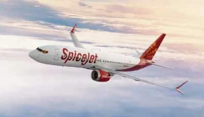 Kite hits SpiceJet Turboprop aircraft while landing near Kolkata airport, all passengers safe