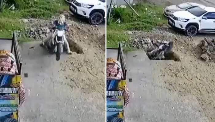 Man reversing bike falls in big hole, internet is terrified and amused: Watch video