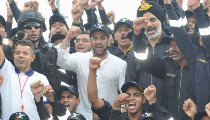 Salman Khan spends some quality time with Indian Navy