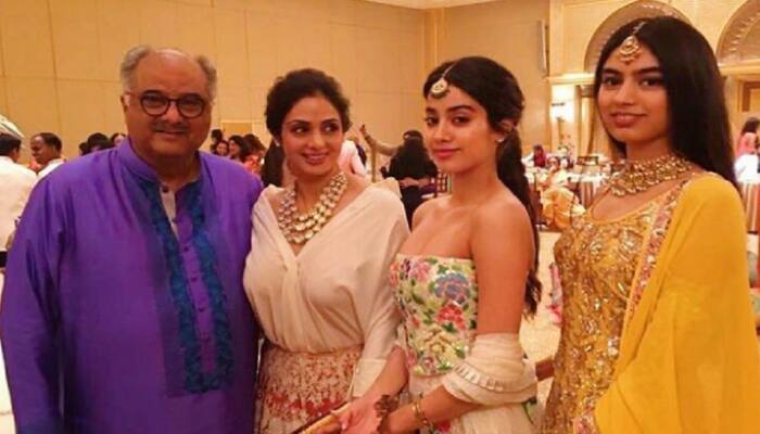 Sridevi Birth Anniversary: Janhvi Kapoor and Khushi Kapoor share precious PICS with their mom!