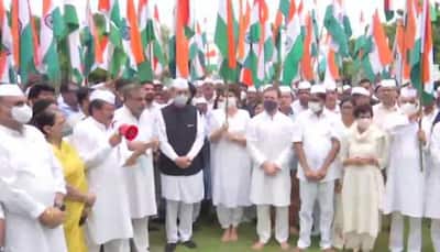 Independence Day 2022: Rahul Gandhi, Priyanka Gandhi, other Congress leaders take out 'Azadi Gaurav Yatra' in Delhi