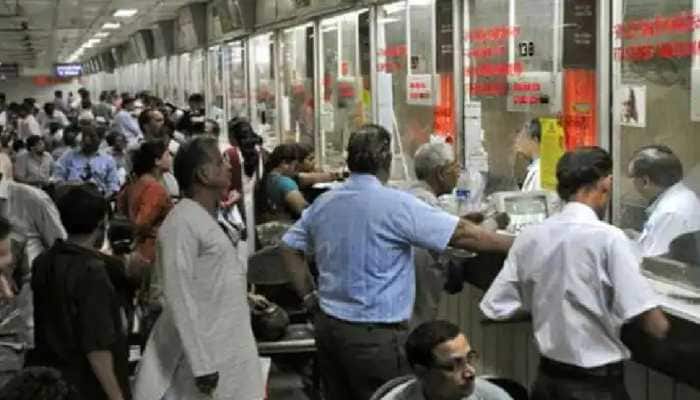 Fact Check: Railways to close all offline booking counters? Truth here