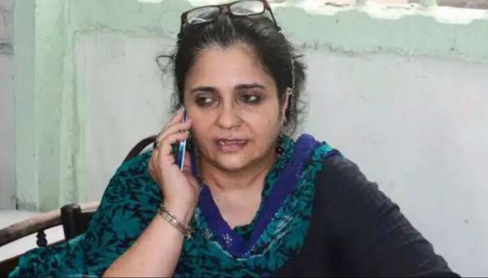 Gujarat govt gets Supreme Court notice on activist Teesta Setalvad&#039;s bail plea