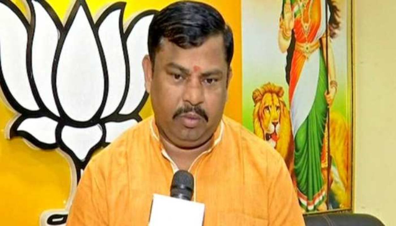 T Raja Singh arrested: BJP takes THIS step against MLA amid Prophet remarks  row | India News | Zee News