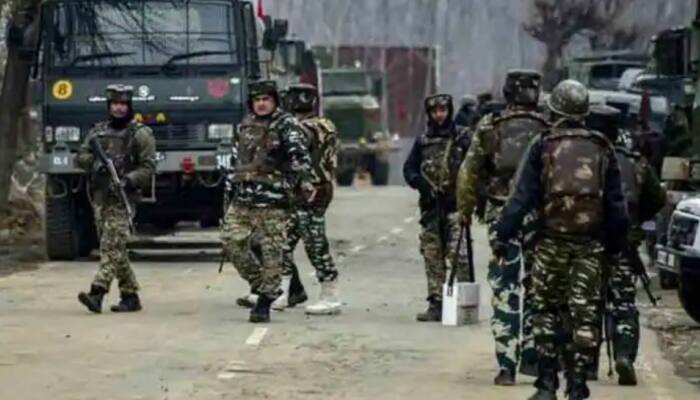 Jammu and Kashmir police nabs LeT terrorists with arms and ammunition